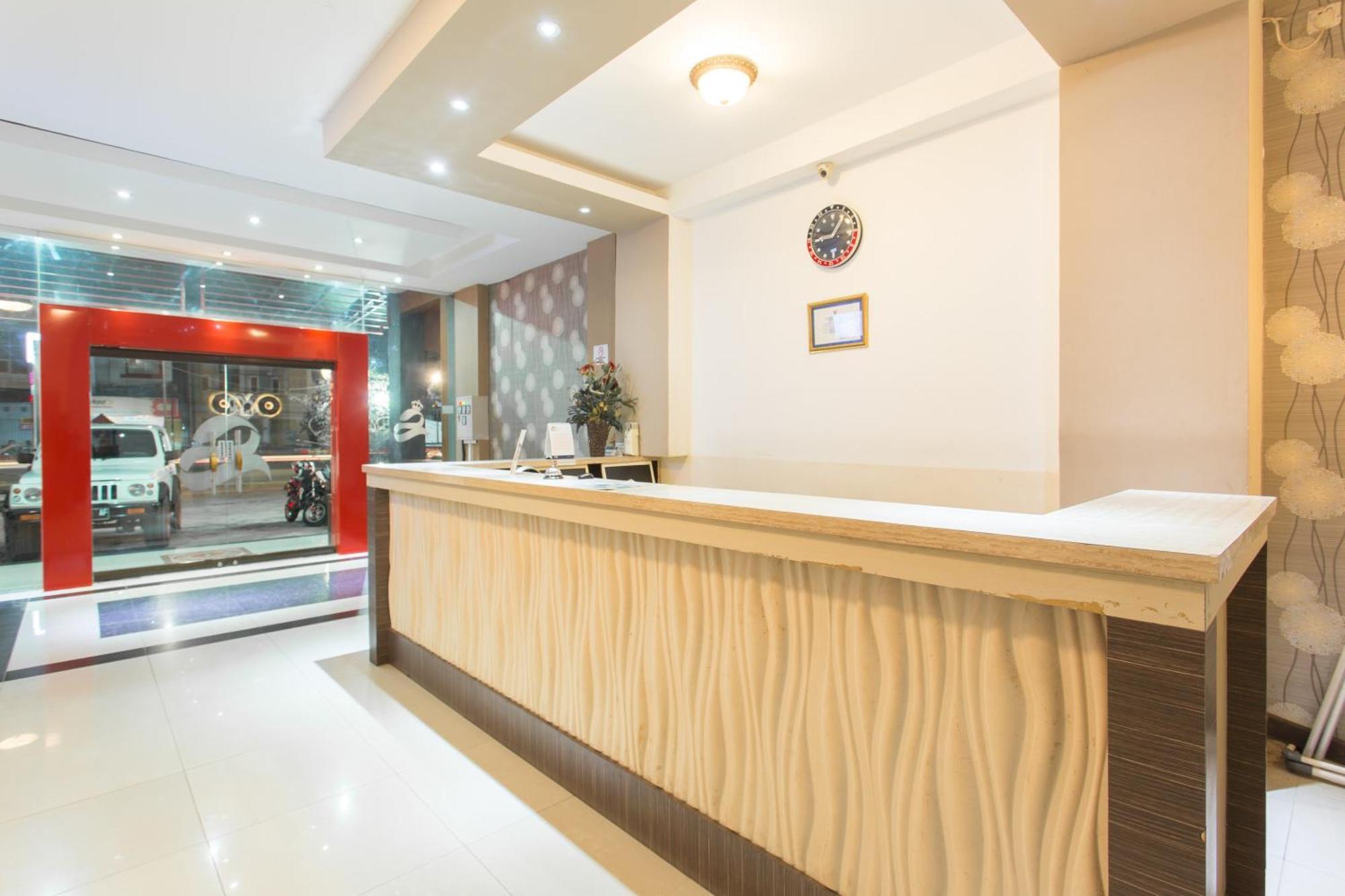 Oyo 663 Hotel Sejati Balikpapan  Bagian luar foto