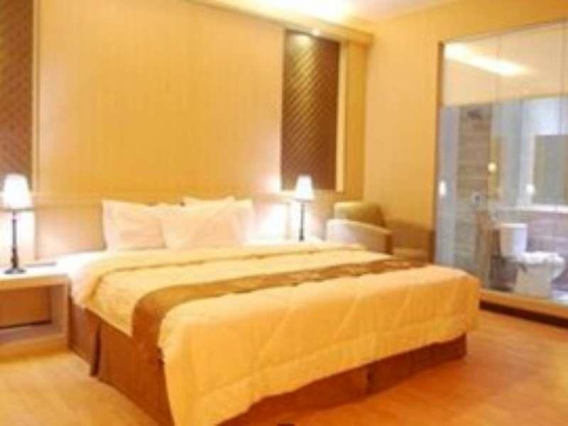 Oyo 663 Hotel Sejati Balikpapan  Bagian luar foto