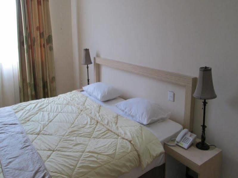 Oyo 663 Hotel Sejati Balikpapan  Bagian luar foto